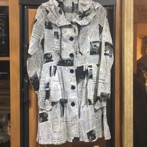 I.C. By Connie K Newspaper Print Jacket/Blazer Med